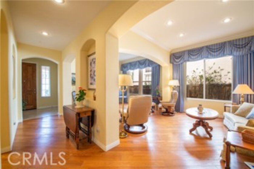 45592 Via Puebla Photo