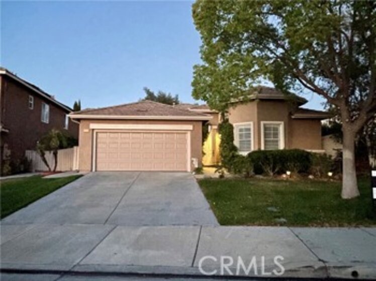 44388 Kingston Drive Photo